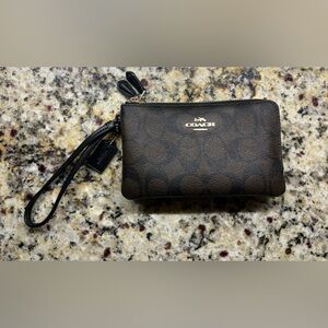 Coach double zipper wristlet in brown